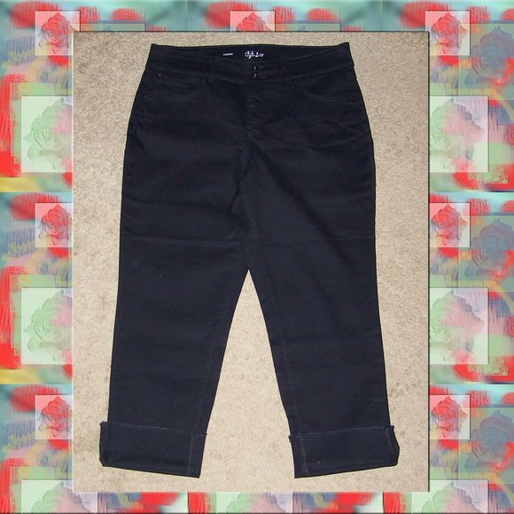 NEW size 10 Style & Co. Capri Black stretch pants - Picture 1 of 11